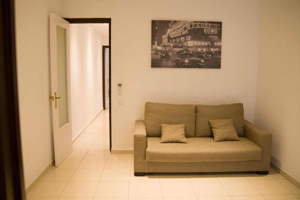 Flat Barcelona Apartment Bagian luar foto